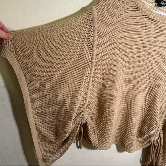 A.n.a Cover Up Sweater Beige Cinched Sides Batwing L/XL - Picture 4 of 9